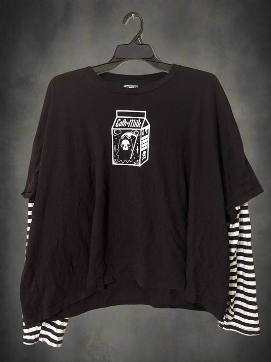 Hot Topic Gothic Milk Long Sleeve Crop Top – Plus Size 5X Alternative Fashion
